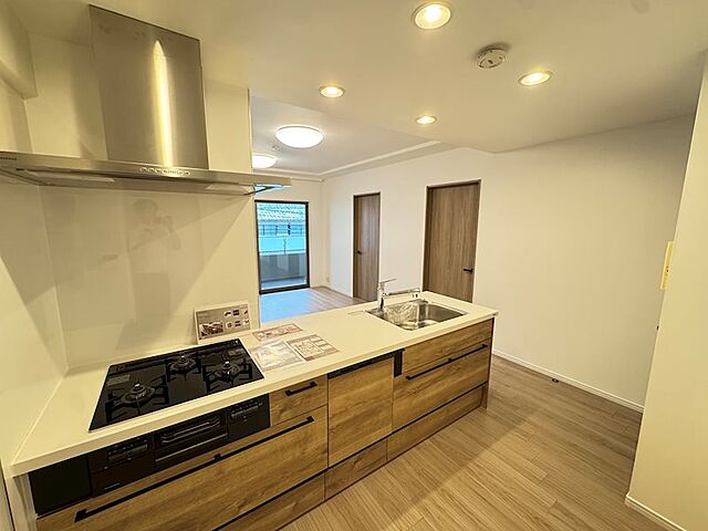 キッチン パークホームズ烏丸御池 2階/202