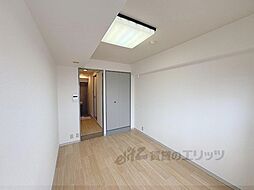 阪急神戸本線 武庫之荘駅 徒歩13分の賃貸マンション 4階1Kのリビング/ダイニング