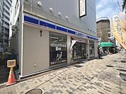 ローソン　伊丹中央一丁目店まで300メートル