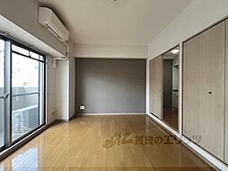 レフィナード西台 702 7階1Kのリビング/ダイニング