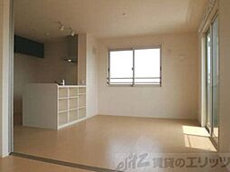 Sirius　β棟 1階2LDKのリビング/ダイニング