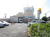 フレンドマート　高槻美しが丘店 徒歩20分。 1570m