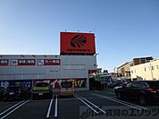 オートバックス・千里丘店 徒歩27分。 2120m