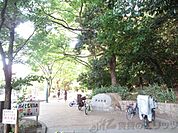 片山公園 徒歩21分。 1630m