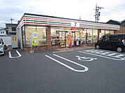 セブンイレブン 高槻奈佐原元町店 徒歩14分。 1050m