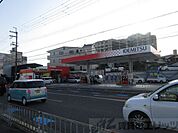 ニコニコレンタカー吹田千里丘店 徒歩20分。 1570m