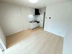 セブンプロートギオンクレスト 2階1LDKのリビング/ダイニング