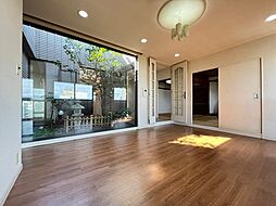 和光銀山レジデンス 11階4LDKのリビング/ダイニング