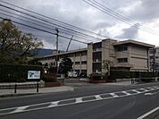小学校「海田町立海田小学校まで503ｍ」