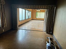 居間