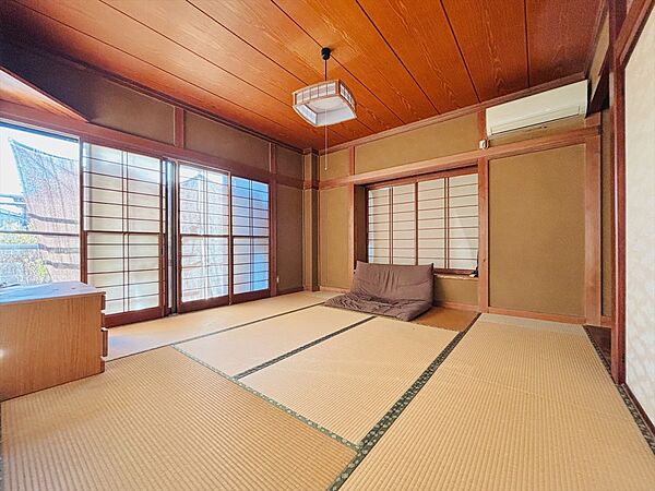 室内