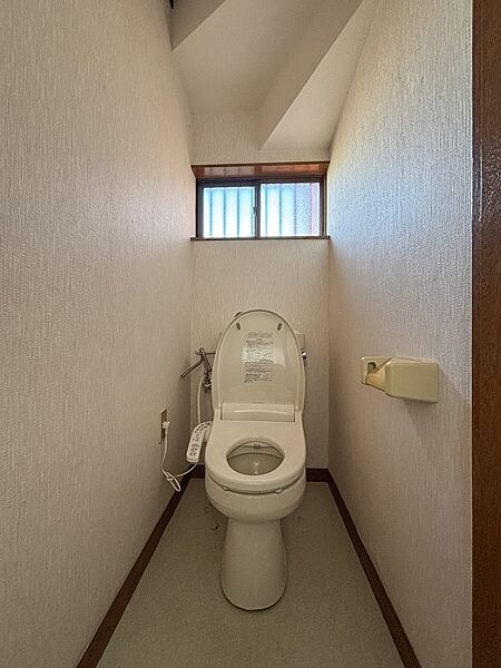 トイレを拡大表示