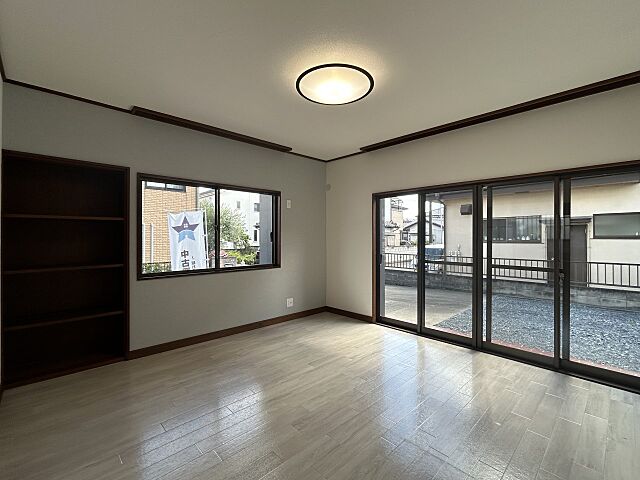 リビング/ダイニング 太田市新道町