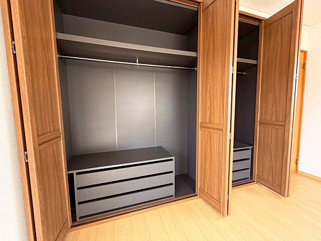 室内 前橋市箱田町