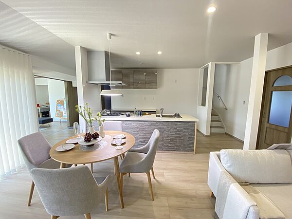 リビング/ダイニング