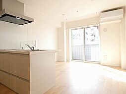 フロール多摩川 102号室 1階1LDKのリビング/ダイニング