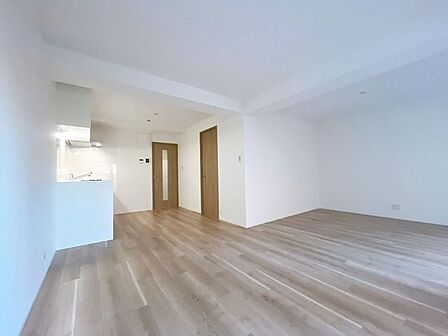優しい色合いの室内です。統一感があり、空間がより広く感じられます。