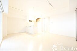 ファーストレジデンス栄 5階1LDKのリビング/ダイニング