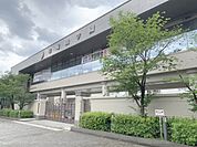 帝塚山大学　学園前キャンパスまで4900メートル