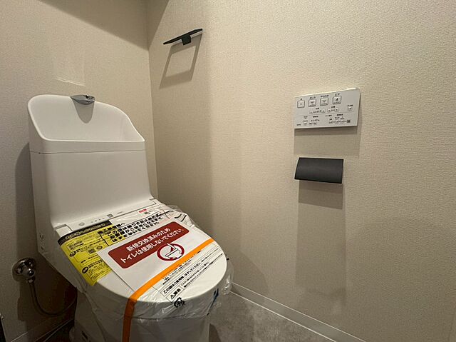 トイレ レジェンド新宿 4階/-