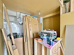 居間