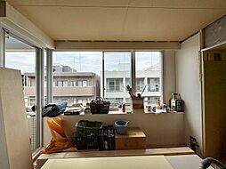 居間