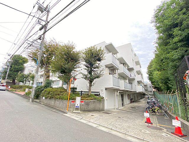 外観 パイロットハウス北新宿 1階/-