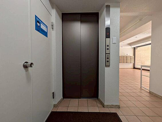 エレベーター完...