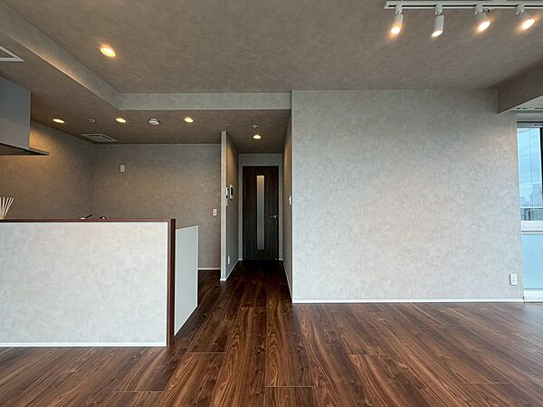 リビング/ダイニングを拡大表示