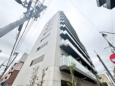 外観:飽きのこないシンプルモダンな外観です。 外観:飽きのこないシンプルモダンな外観です。