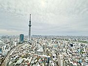 陽当たり・通風・開放感に恵まれた環境です。