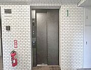 エレベーター完備のため荷物が多くなっても安心。