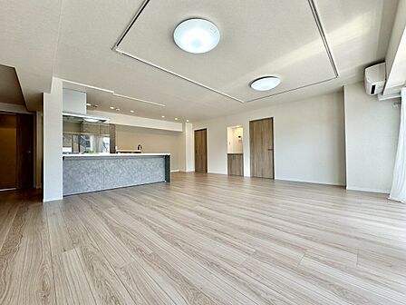 「空間が織り成すひとつ先の住み心地」を演出します。