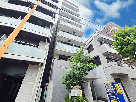 忙しく過ぎゆく日常を置き去るほど、ゆったりした時間が流れる住環境。