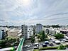 バルコニー：眺望や窓からの景色が良いと、家で過ごす時間も快適です。