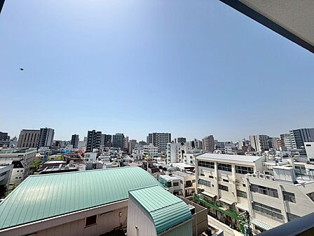眺望や窓からの景色が良いと、家で過ごす時間も快適です。