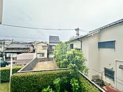 眺望や窓からの景色が良いと、家で過ごす時間も快適です。