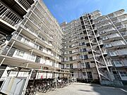 忙しく過ぎゆく日常を置き去るほど、ゆったりした時間が流れる住環境。