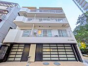飽きのこないシンプルモダンな外観です。
