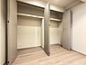 収納：家電やスーツケース、ストック品など何でも片付く嬉しい空間です。