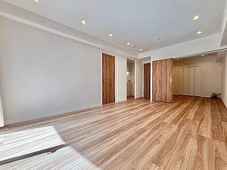 充実した生活は伸びやかな居室空間から始まります。