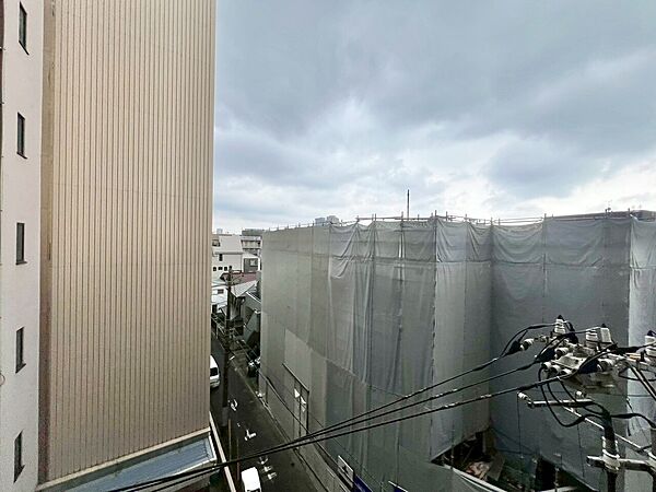 バルコニーを拡大表示