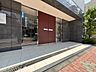 エントランス：上質感漂う玄関アプローチです。