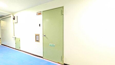 清潔感のある落ち着いた雰囲気の玄関です。