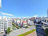 バルコニー：眺望や窓からの景色が良いと、家で過ごす時間も快適です。