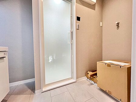 十分な広さの脱衣所。