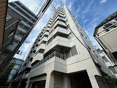 外観：飽きのこないシンプルモダンな外観です。