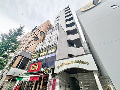 外観:飽きのこないシンプルモダンな外観です。 外観:飽きのこないシンプルモダンな外観です。