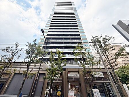 忙しく過ぎゆく日常を置き去るほど、ゆったりした時間が流れる住環境。