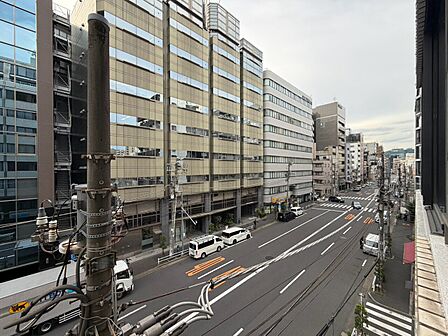 眺望や窓からの景色が良いと、家で過ごす時間も快適です。